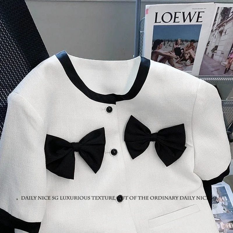 2023 Летний Новый Универсальный галстук-бабочка в западном стиле с небольшим ароматом, короткий стиль, тонкое пальто с коротким рукавом, женская верхняя одежда